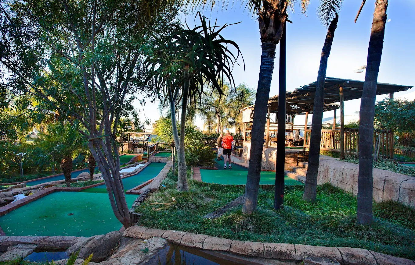Adventure Golf - Stoneridge